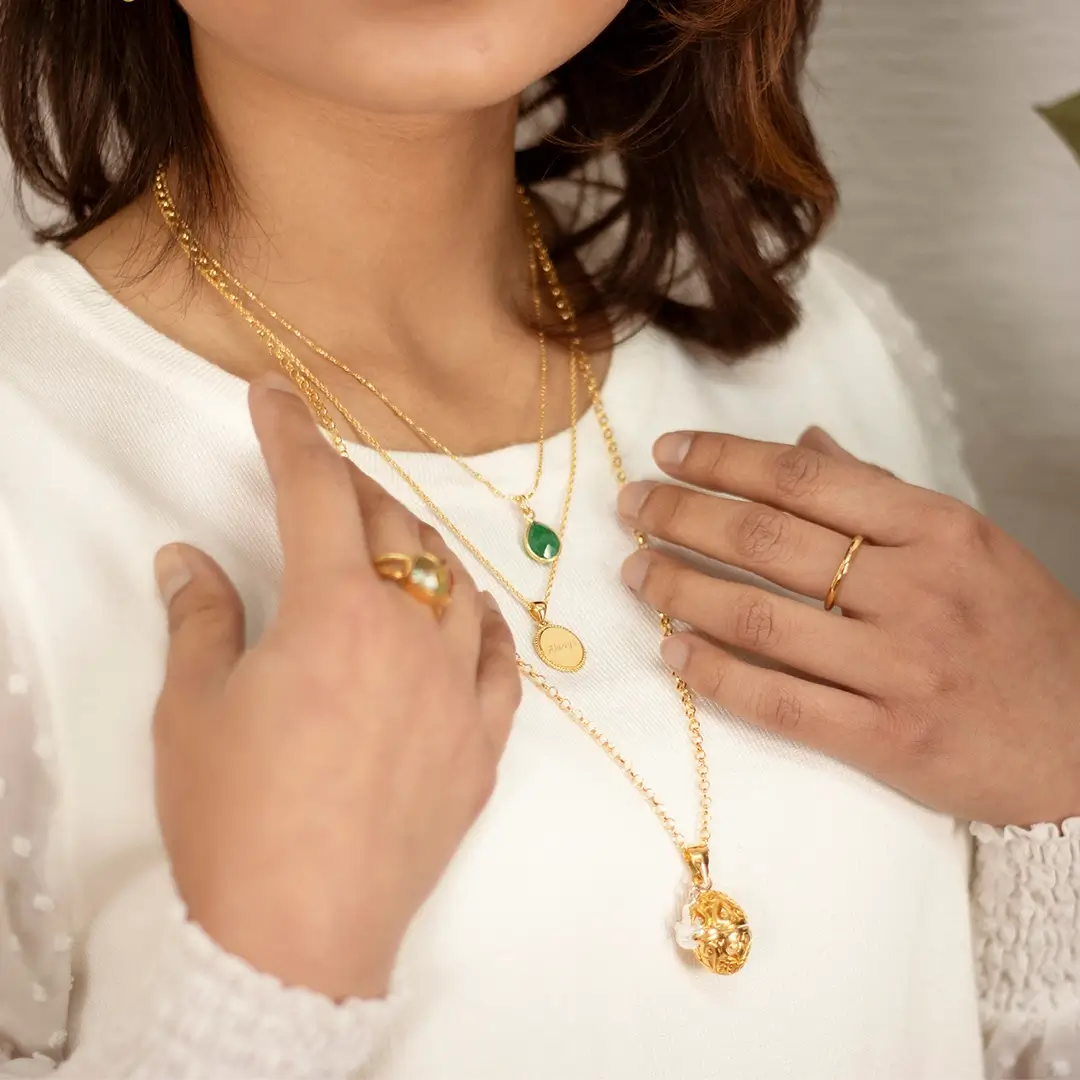 Bird Locket Gold + Secret Message - Image 3