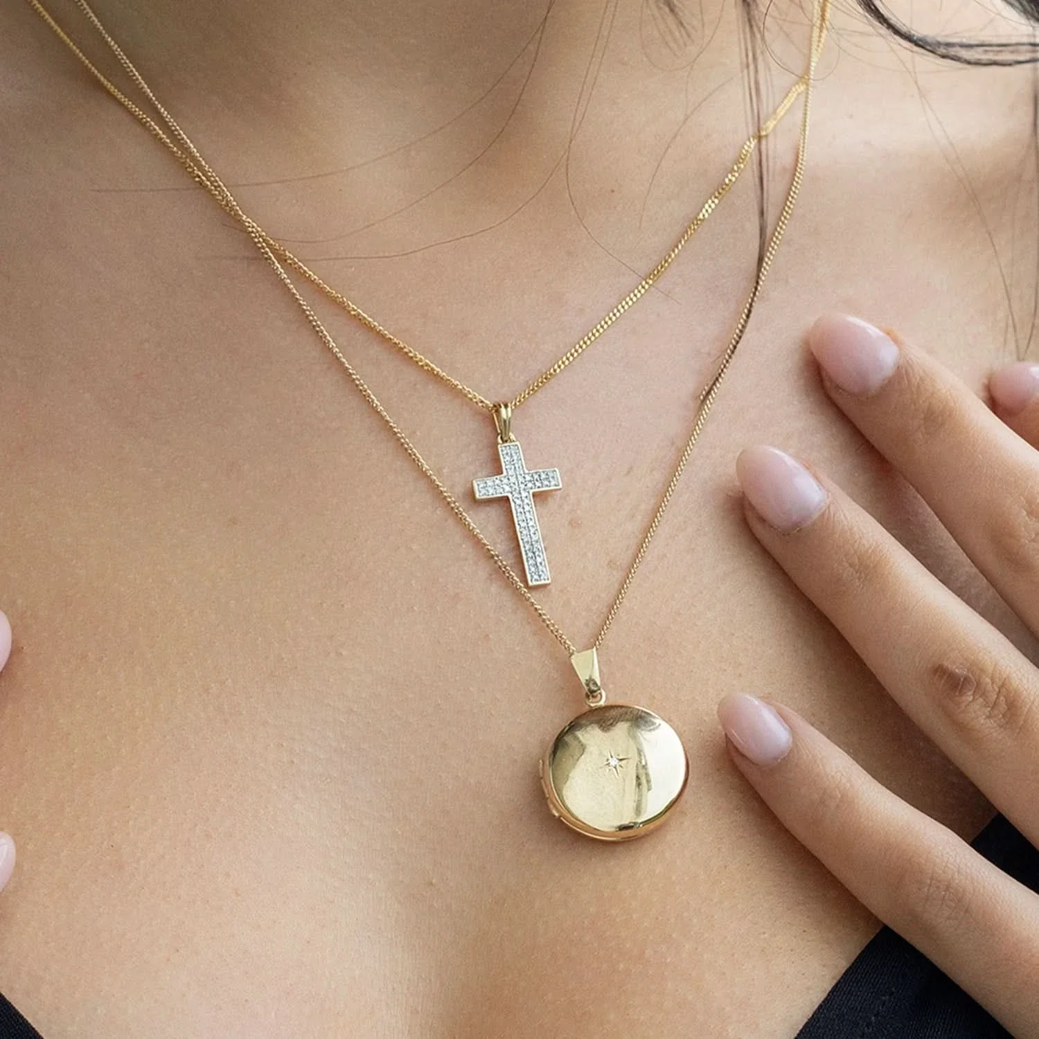 Diamond Cross Necklace in Solid Gold - Image 6