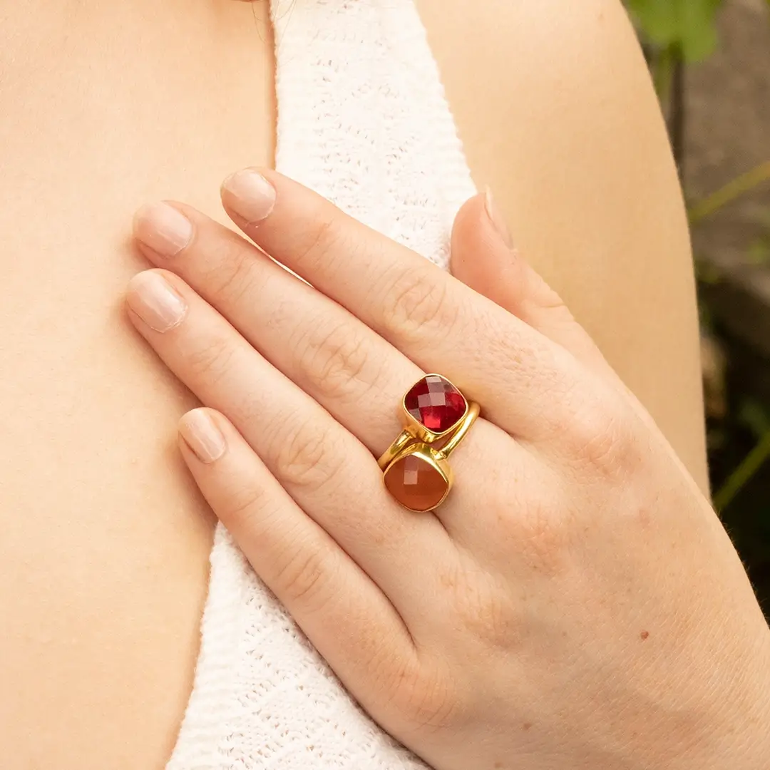 Garnet Cocktail Ring | Gold - Image 3