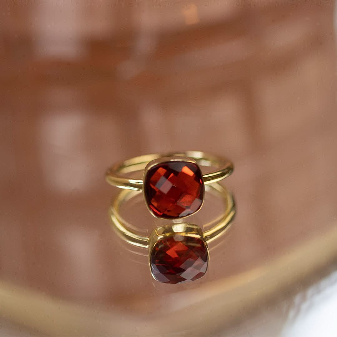 Garnet Cocktail Ring | Gold - Image 6