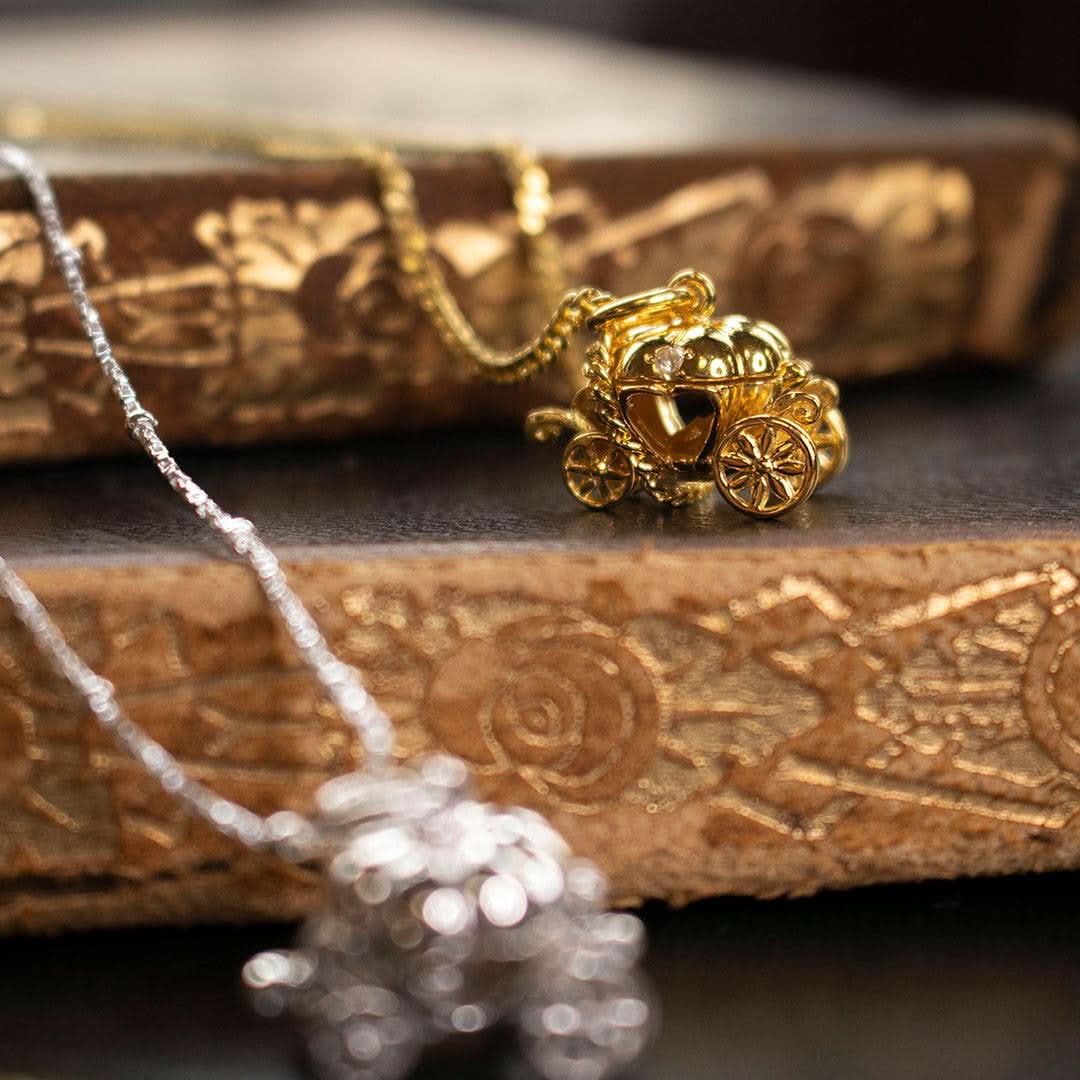 Magical Charm Necklace | Carriage - Adventure - Gold - Image 4