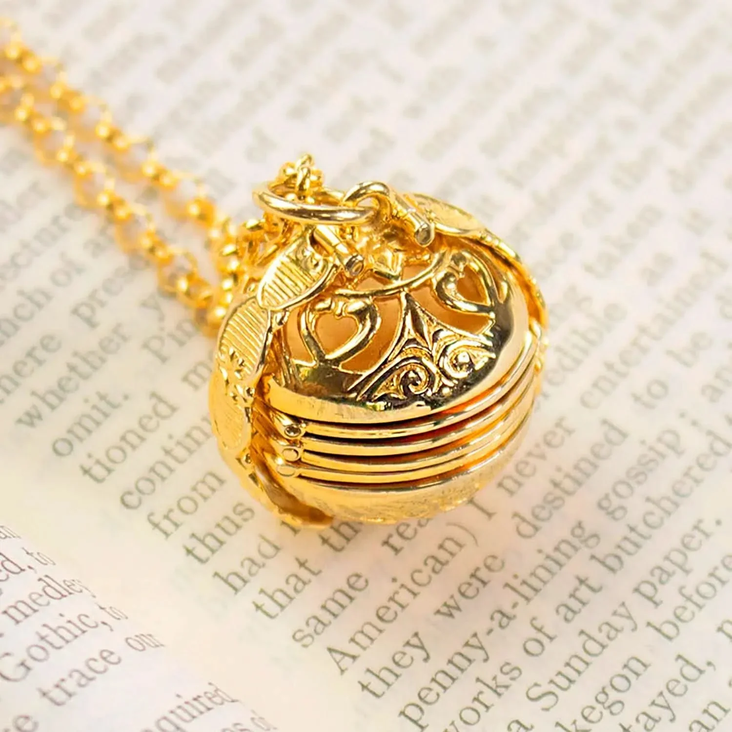 Memory Keeper Locket® | Gold - Image 3