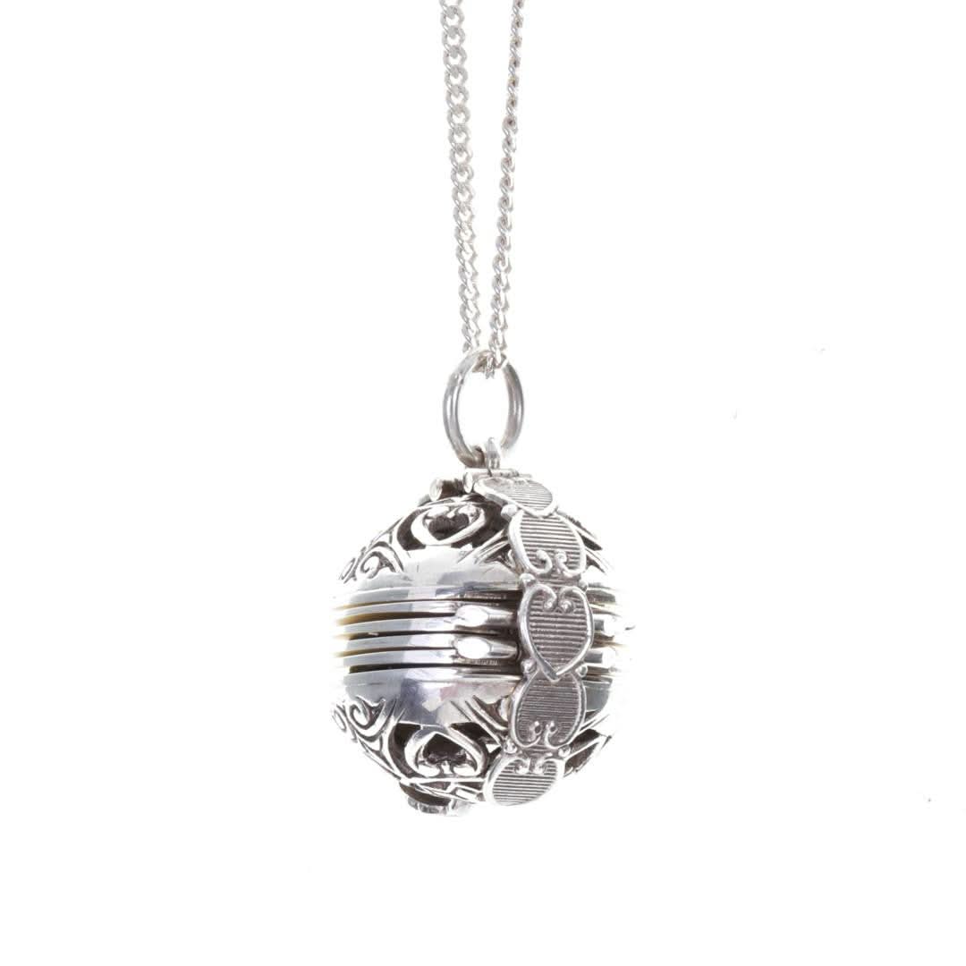 Memory Keeper Locket® | White Gold - Image 7