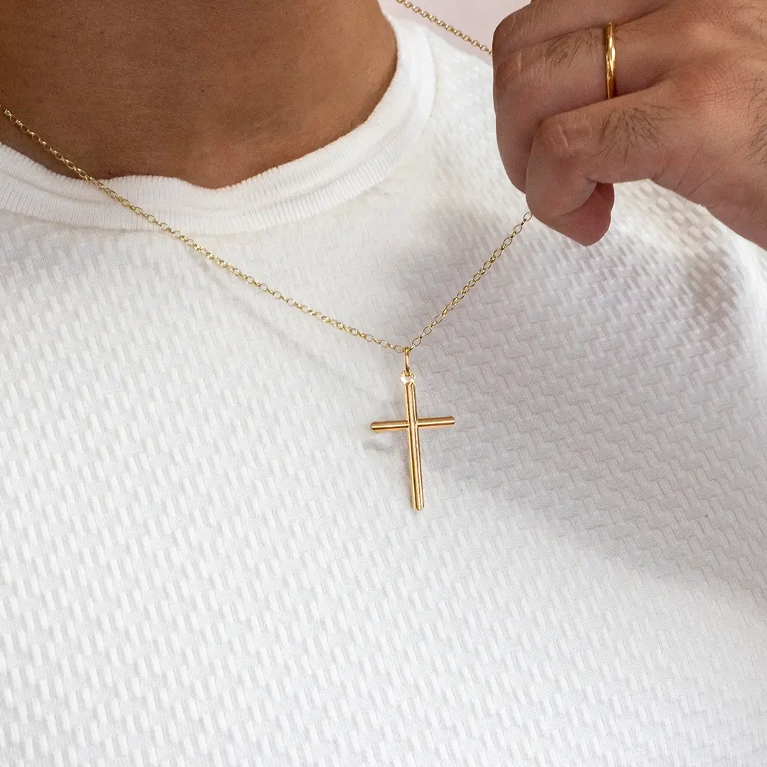 Men's 9ct Solid Gold Cross Necklace - Image 7