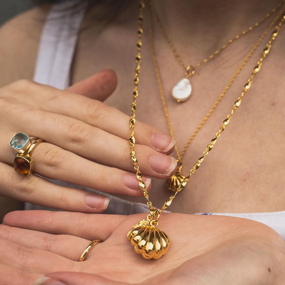 Seahorse Locket | Gold - Image 3